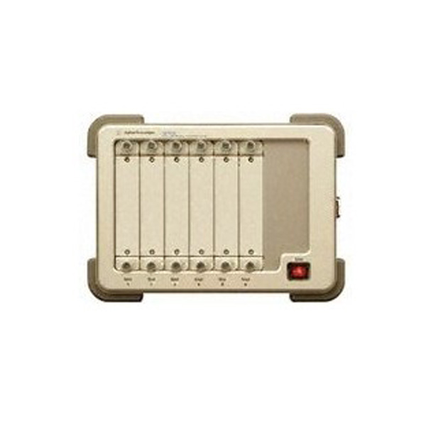 Agilent U2781A USB 模块化产品底盘