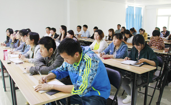 第一期山东中煤集团跨境电子商务培训班正式开课 