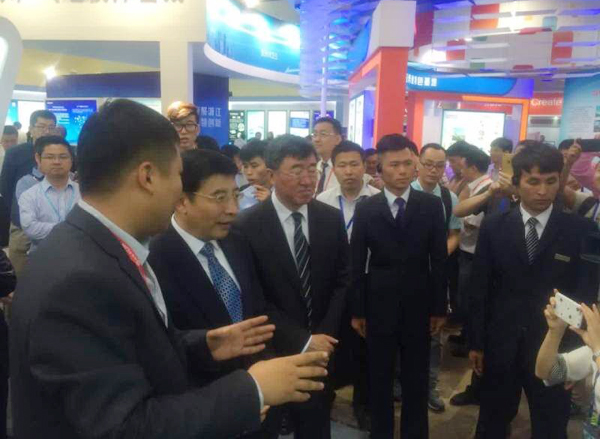中煤集团参展第20届软博会受到苗圩部长的高度关注 